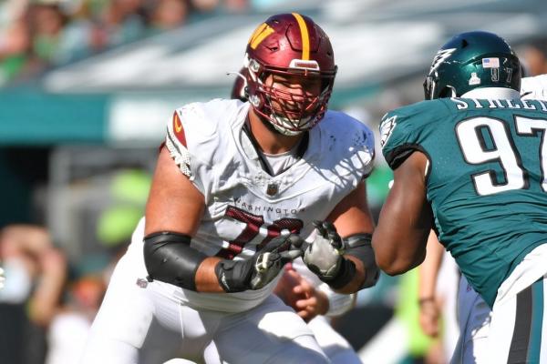 Commanders sign G Sam Cosmi to 4-year extension