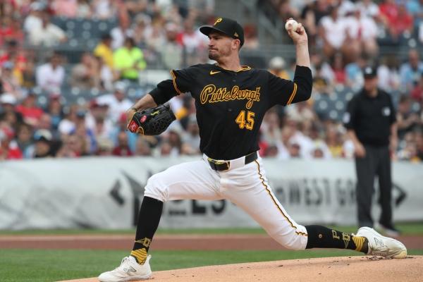 Andrew Heaney outduels Ranger Suarez, as Pirates beat Phillies