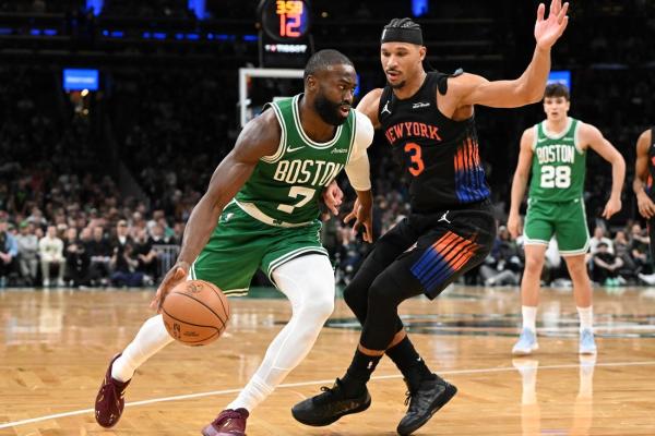 Jaylen Brown fires in 42 points as Celtics topple Knicks