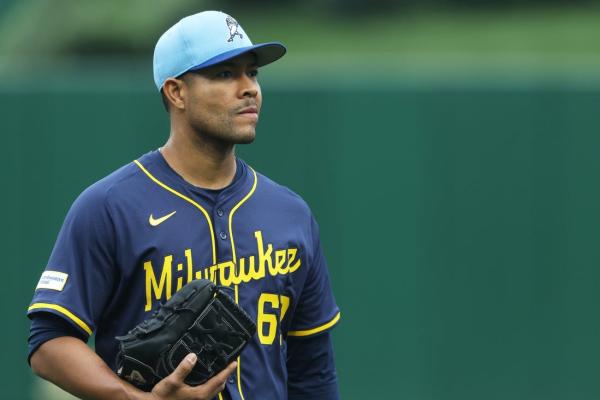 Brewers place Jose Quintana (calf) on IL; Trevor Megill return in doubt