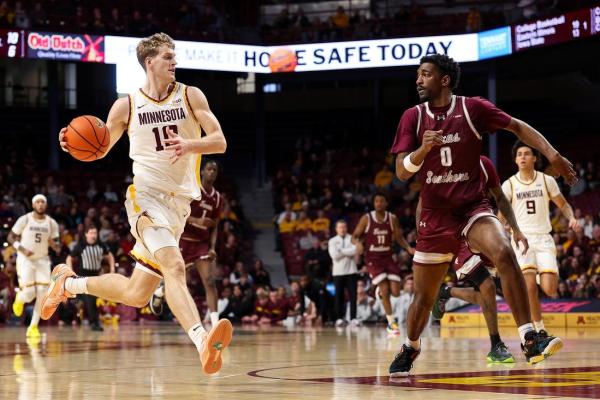 Cade Tyson’s 38 points power Minnesota over Texas Southern