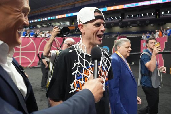 Florida’s Todd Golden gets lucrative contract extension