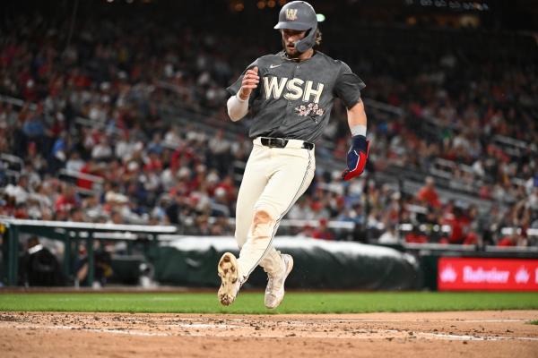 Nationals OF Dylan Crews runs own race with spotlight on ’23 draft class