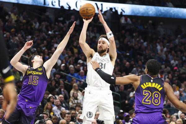 Quentin Grimes' 23 points lead Mavericks past Lakers thumbnail