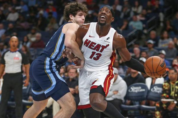 Heat score 86 in first half, set scoring mark in rout of Grizzlies