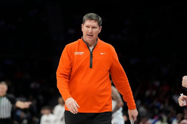 Reports: Clemson finalizing extension for Brad Brownell