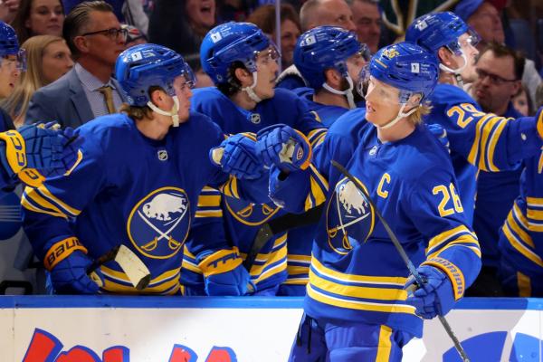 Sabres score early, often in rout of Rangers