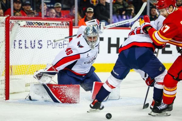 Logan Thompson shines in hometown as Capitals handle Calgary