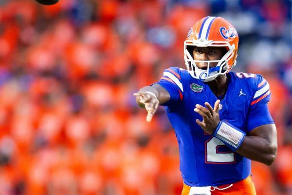 Florida facing a QB conundrum against Texas A&M