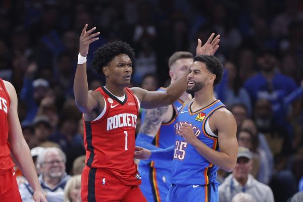 Rockets refining playmaker-by-committee plans for Pistons