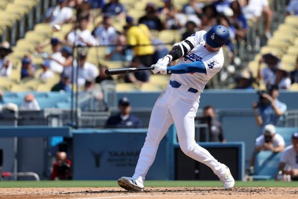 Shohei Ohtani hits 46th home run as Dodgers blank Guardians