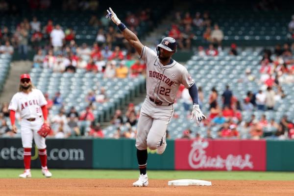 Jason Heyward, Astros beat Angels for fourth straight W thumbnail