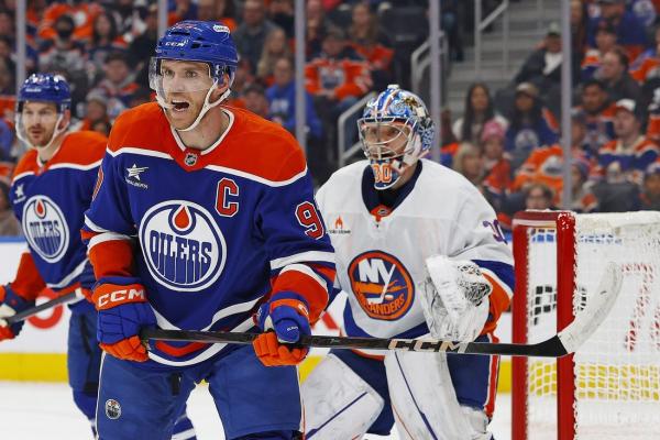 Connor McDavid close to career milestone when Oilers host Predators