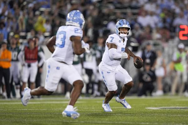 North Carolina’s stout D gives Bill Belichick first win