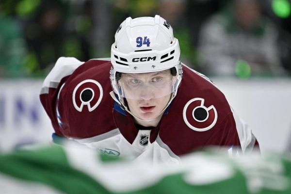 Avalanche sign F Joel Kiviranta to 1-year contract