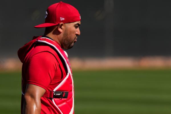 Reds agree to three-year extension with C Jose Trevino