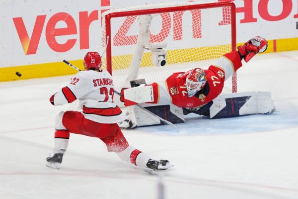 Panthers’ 5-goal 3rd sends Canes to brink in East finals