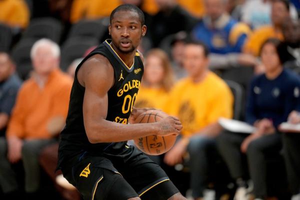 Reports: Warriors tender qualifying offer to Jonathan Kuminga thumbnail