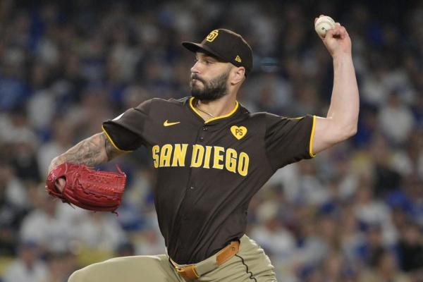 Reports: Dodgers to sign coveted closer Tanner Scott to 4-year deal thumbnail