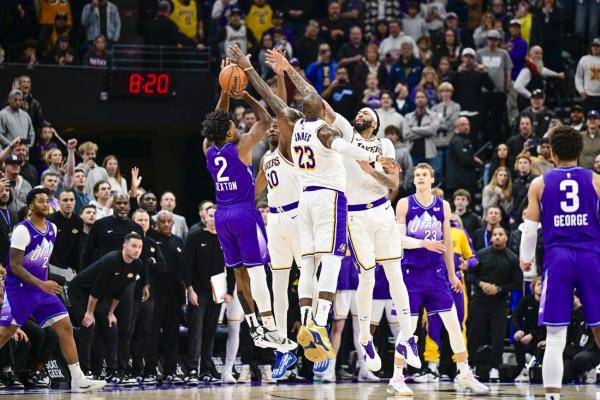 Behind LeBron James, Anthony Davis, Lakers edge Jazz