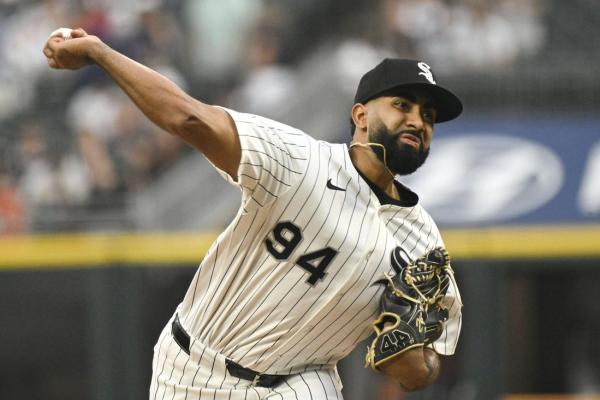 White Sox’s Yoendrys Gomez tops Tigers for win in first start
