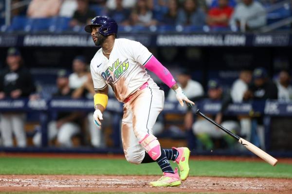 Rays put top hitter Yandy Diaz on restricted list thumbnail