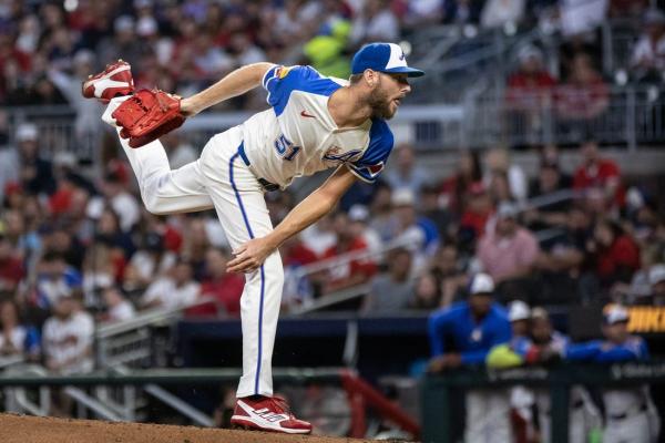 Chris Sale cruises in Braves 10-1 win over Dodgers thumbnail