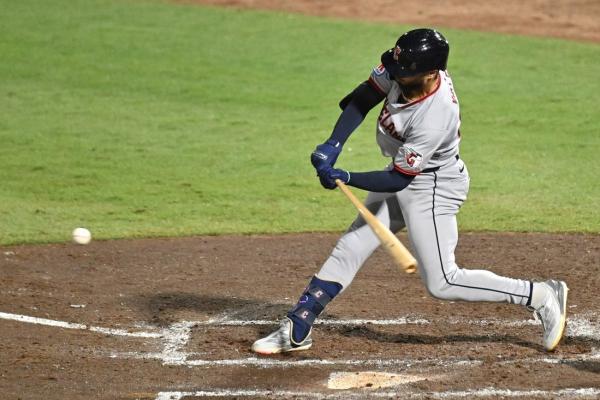 Guardians use big second inning to get vital win vs. Rays