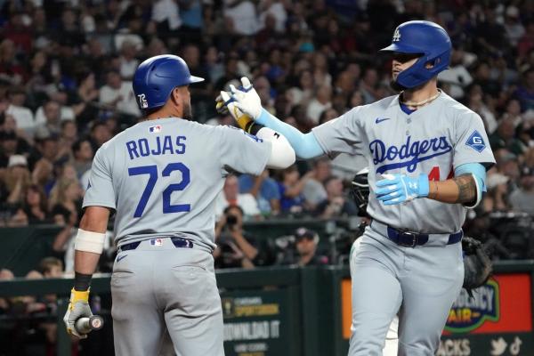 11-inning win over D-backs leaves Dodgers on verge of NL West title