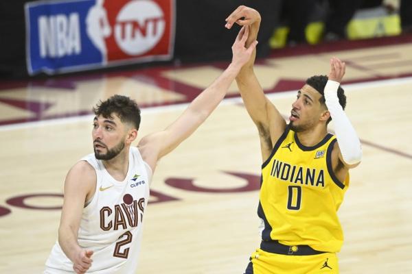 Pacers put pressure on undermanned Cavaliers going into Game 3
