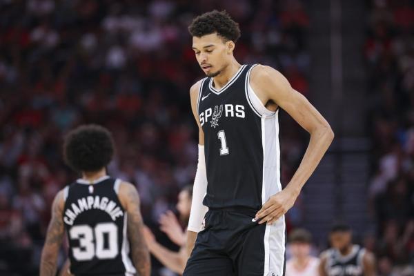 Spurs looking for return to fundamentals in meeting vs. Blazers