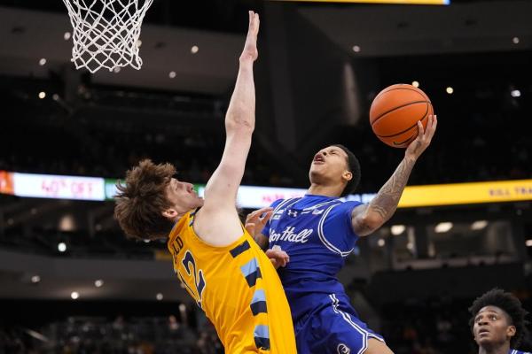 Seton Hall uses game-ending run to escape Marquette