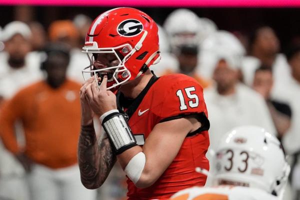Report: Miami QB Carson Beck cleared after elbow surgery