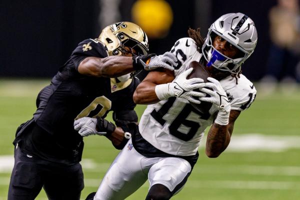 Raiders find winning formula again in topping Saints