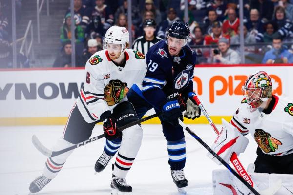 Jets triumph in Jonathan Toews’ first matchup with Blackhawks