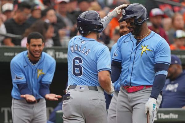 Rays blow by O’s, 7-1