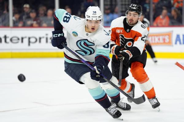 Flyers, Kraken come off holiday break riding high