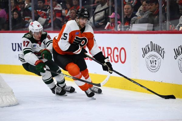 Sean Couturier scores hat trick as Flyers top Wild