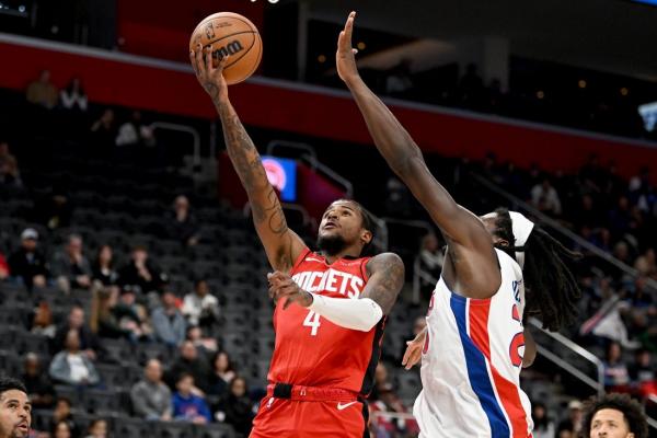 Alperen Sengun powers Rockets past Pistons thumbnail