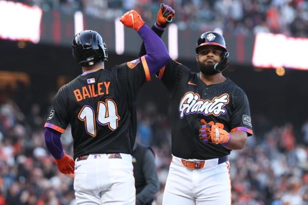 Padres get by Giants in 10th inning again