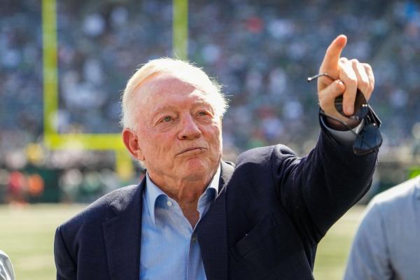 Trade rumors circulate, Jerry Jones admits Cowboys are in chase mode