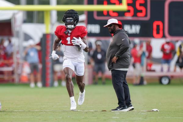Buccaneers RB Rachaad White (groin) misses practice