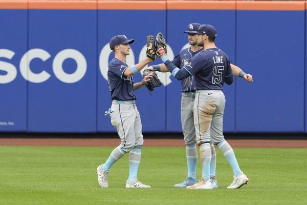Rays rack up 14 hits, end Orioles’ modest win streak