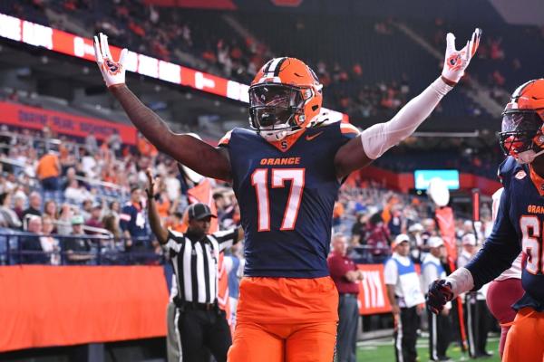 Reeling Clemson now faces top-ranked passing attack of Syracuse