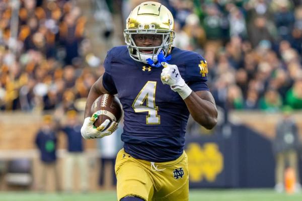 Love-ly leap: Notre Dame RB now No. 2 in Heisman race