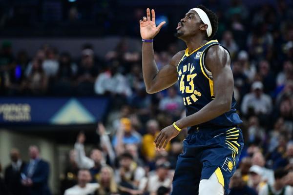 Pascal Siakam, Pacers work OT to hand Celtics their first loss