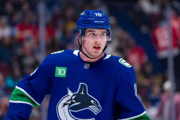 Canucks F Drew O’Connor gets 2-year, $5M extension