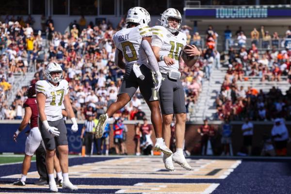 No. 13 Georgia Tech, Haynes King cruise to victory over Virginia Tech