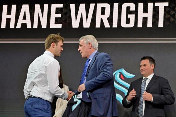 Kraken tab Ron Francis as president, Jason Botterill as GM