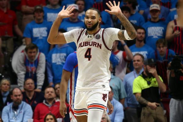 Auburn, Duke stay steady in otherwise fluctuating Top 25 poll